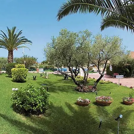 Apartmanhotel Le Corti Di Tropea